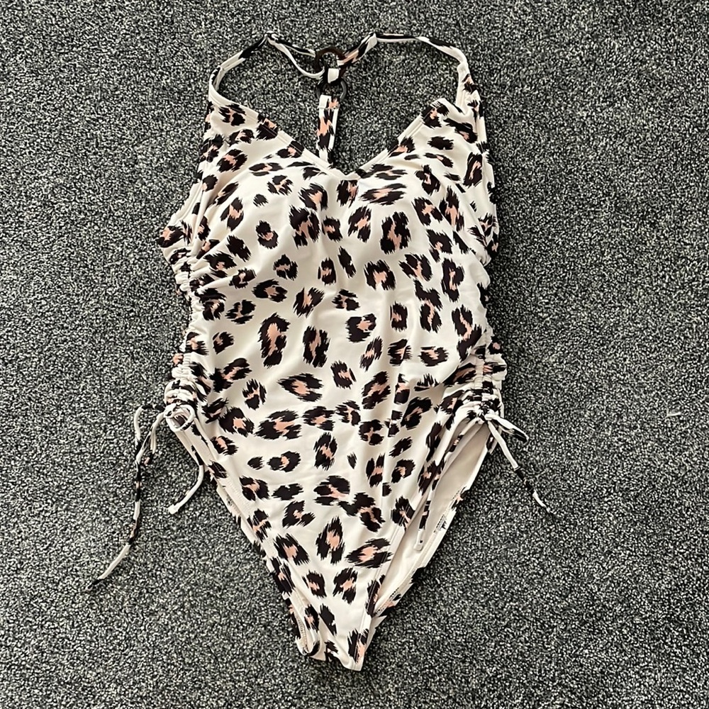 Leopard swimsuit large NWT